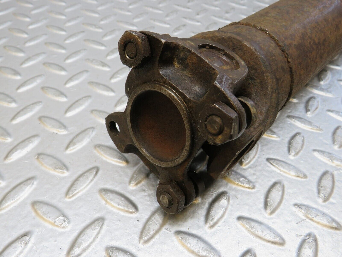 35950 Mercedes-Benz W108 Cardan Shaft Prop Shaft
