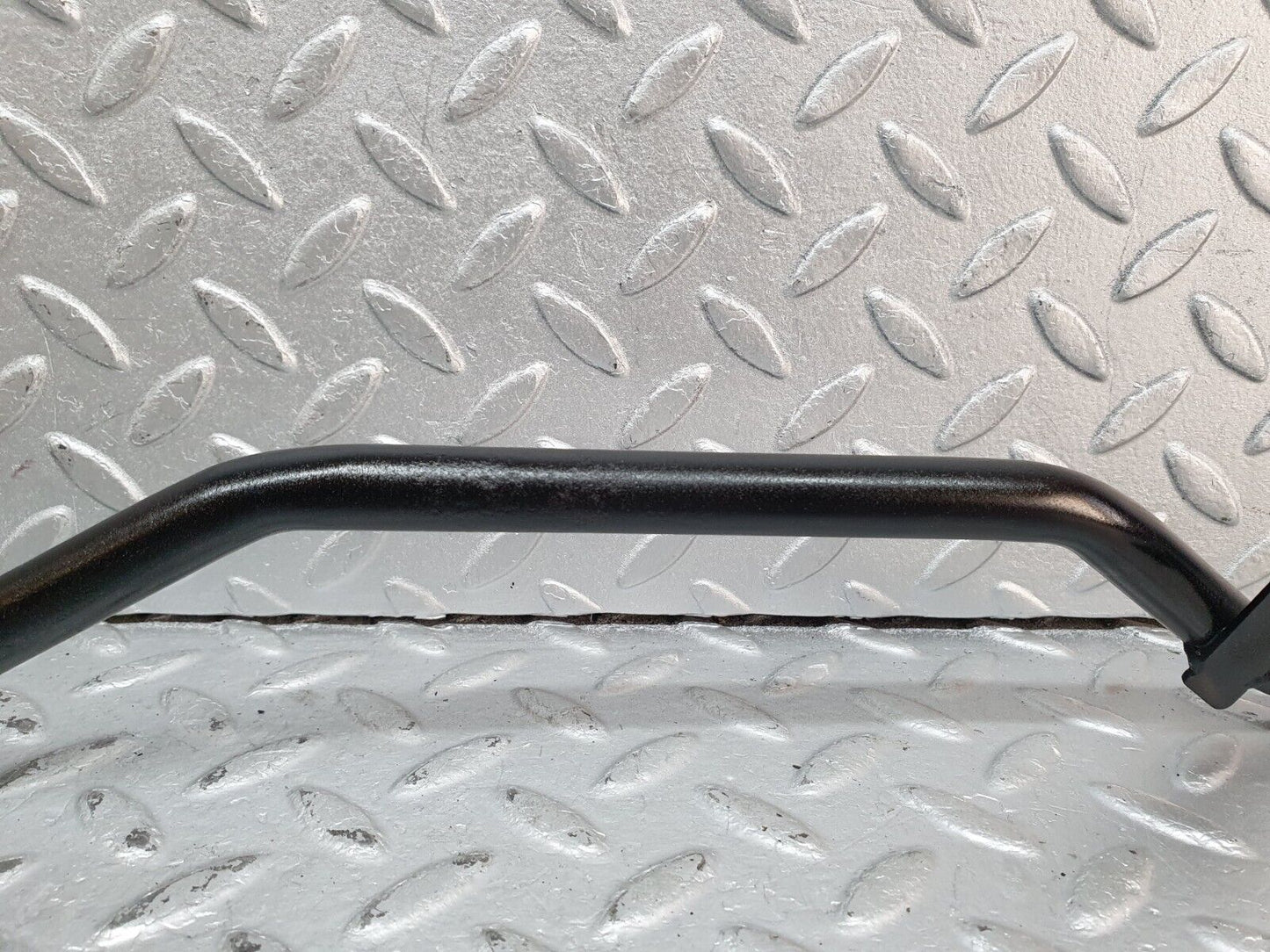 41235 Mercedes-Benz W126 300SE Coolant Pipe