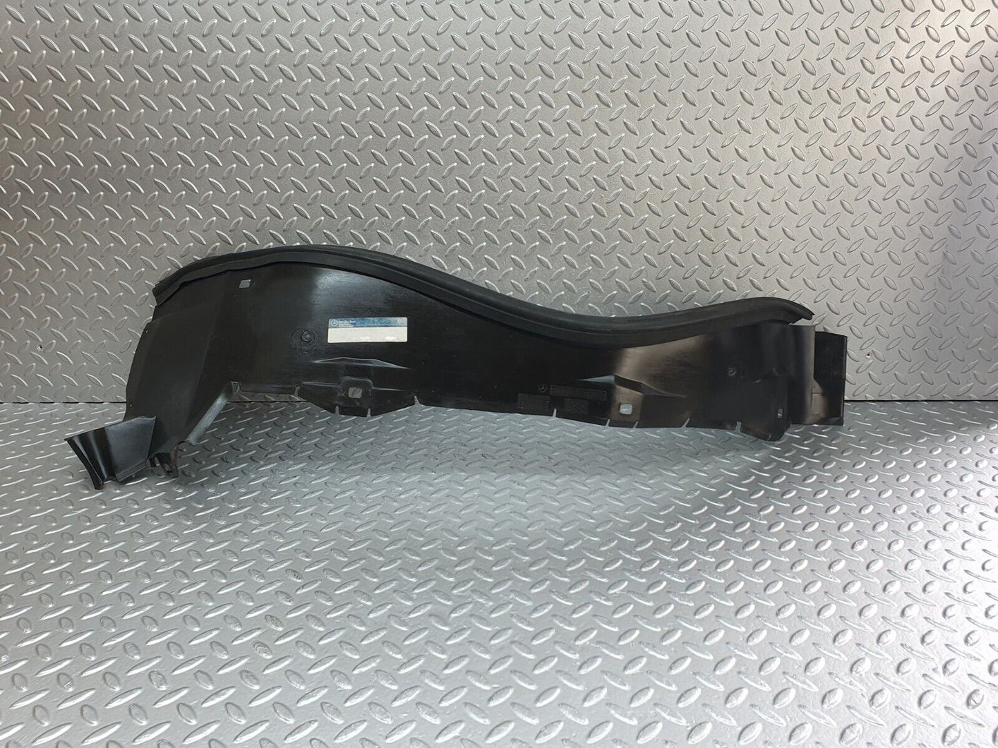 42584 Mercedes-Benz R129 320SL Coupe Front Left Inner Fender Wing Splash Guard 1296980330 1296900130
