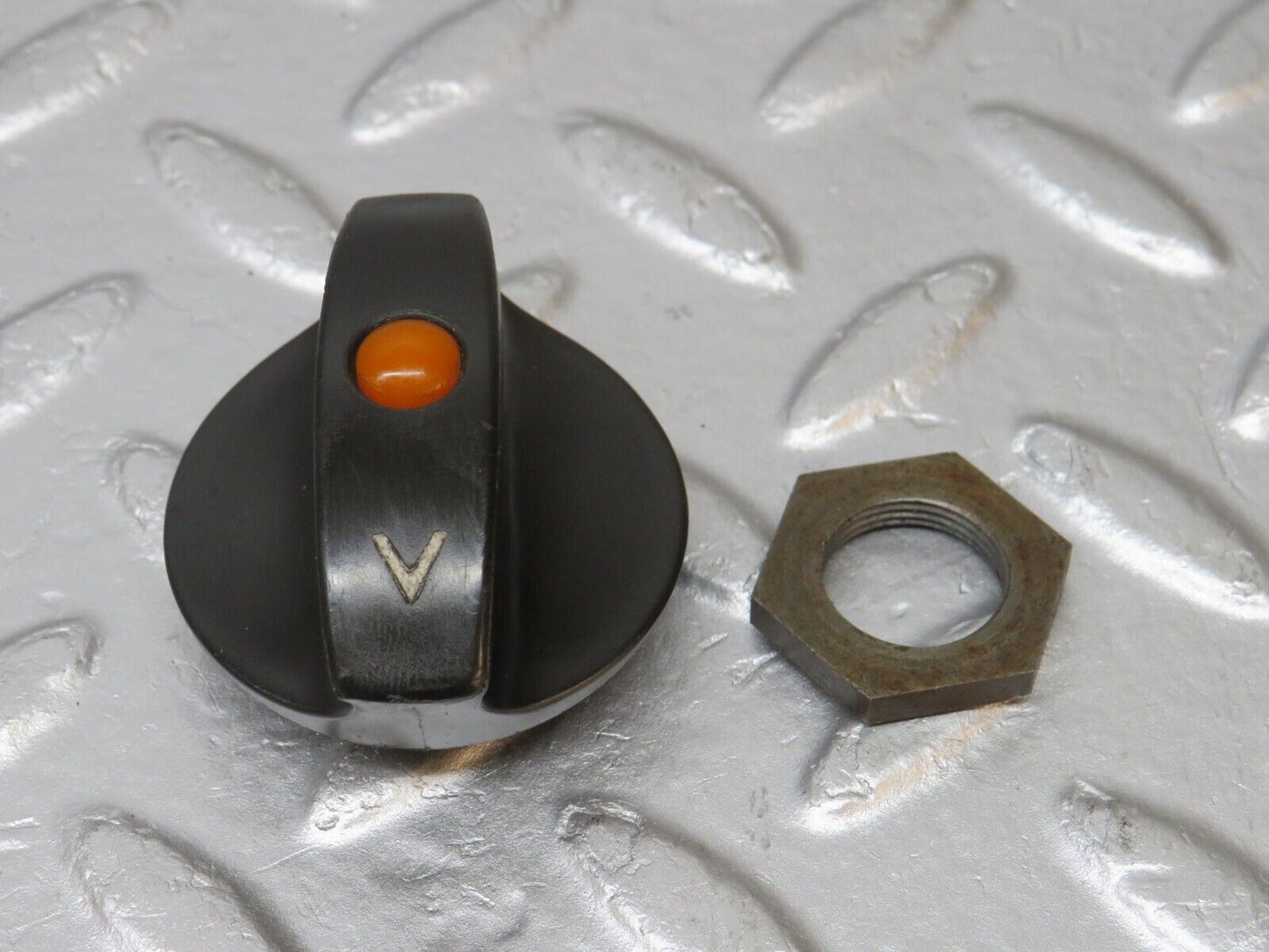 39825 Mercedes-Benz R107 350SL Headlight Switch Knob With Collar