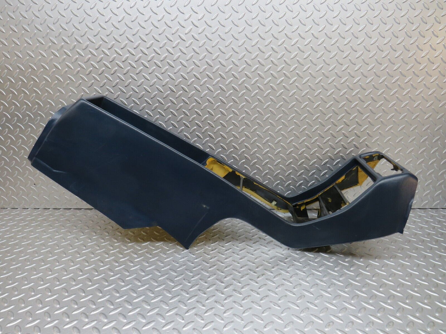 31925 Mercedes-Benz W123 230E Centre Console Blue