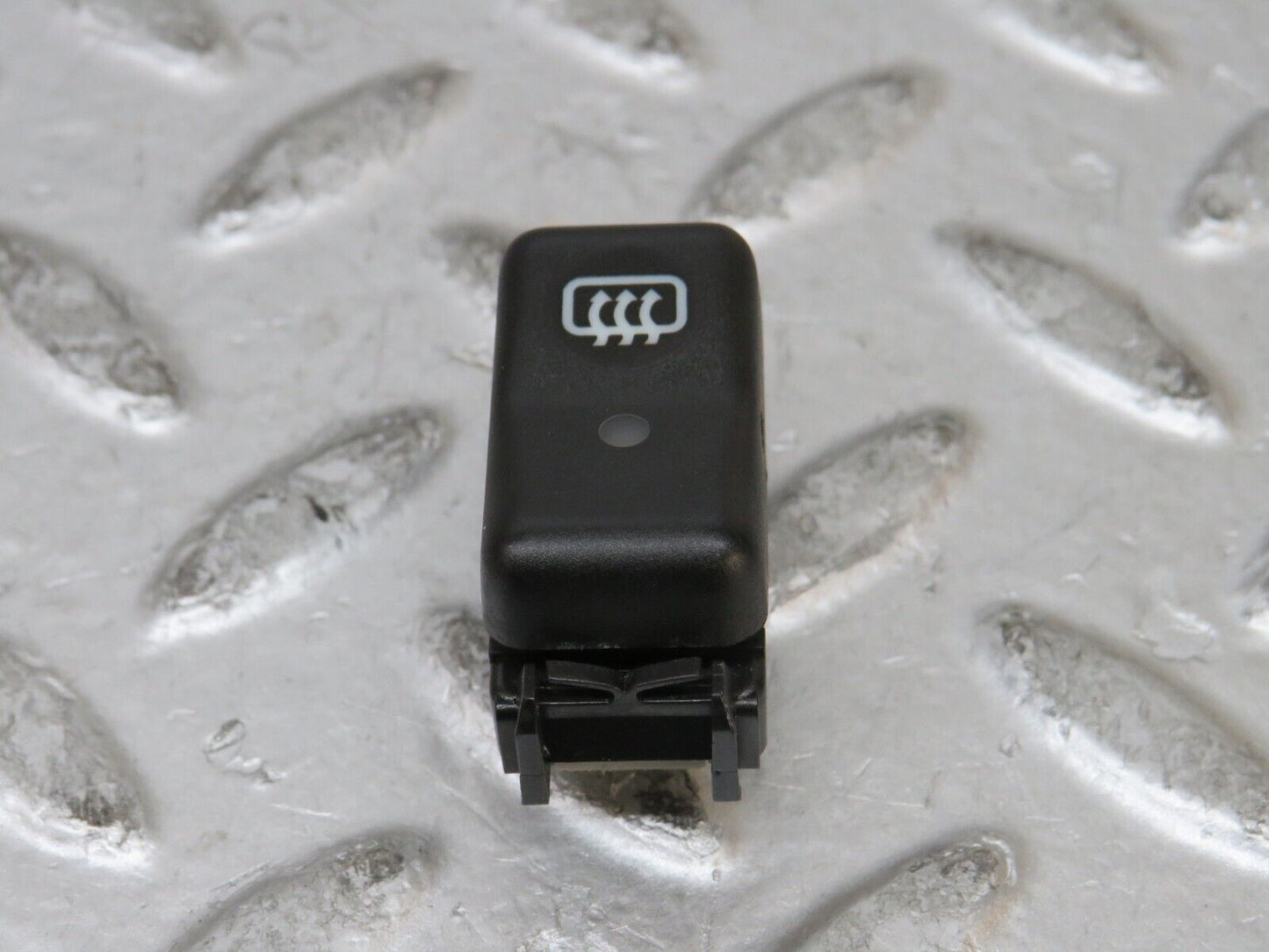 27558 Mercedes-Benz S124 300TE Rear Windscreen Defroster Switch 1298207410