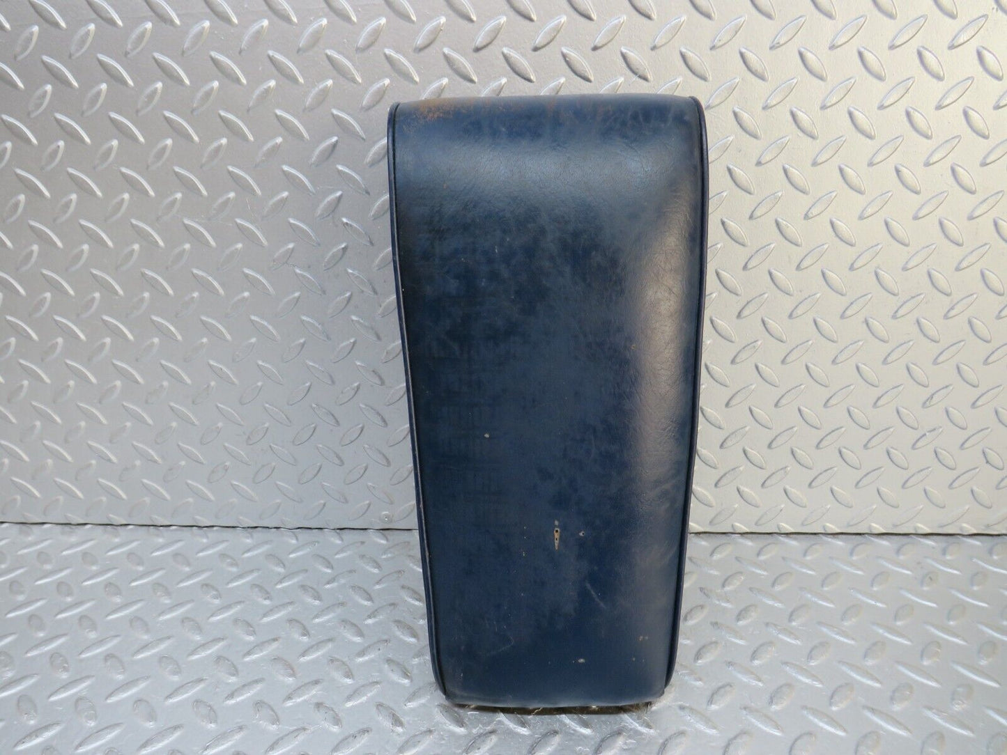 37595 Mercedes-Benz W109 300SEL Centre Armrest Blue