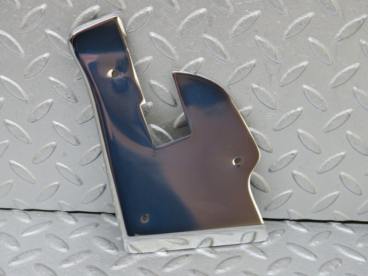 35665 Mercedes-Benz R107 280SL Right Door Chrome Cover