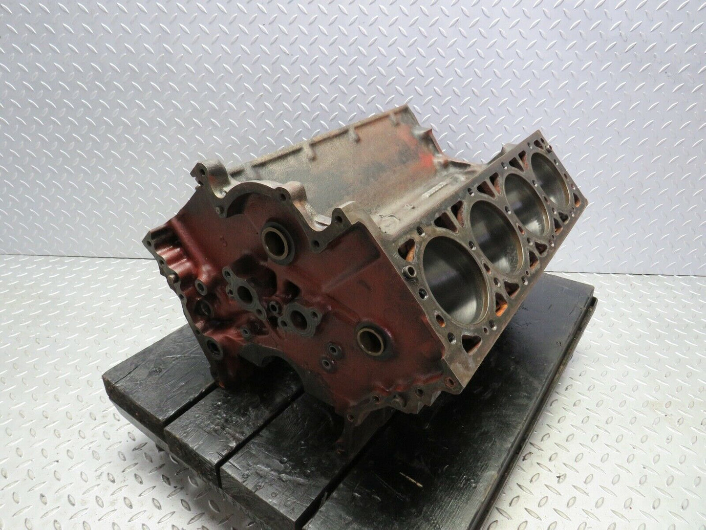 21954 Mercedes-Benz R107 450SL Engine Block M117.982 1170110401