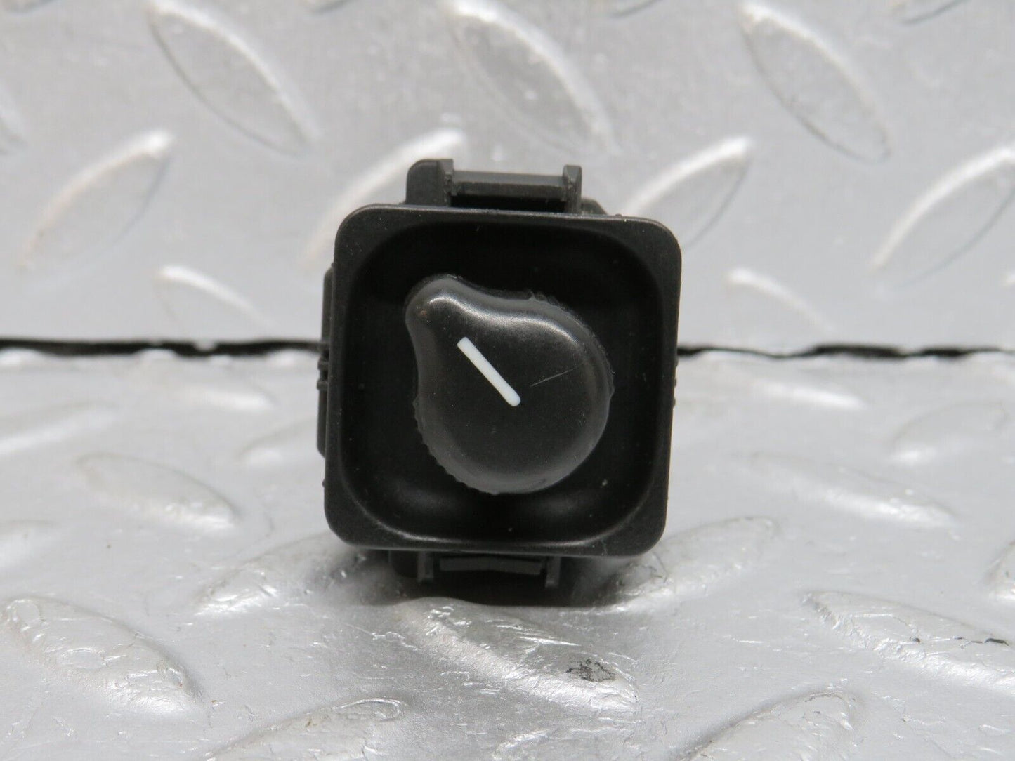 39637 Mercedes-Benz R129 320SL Coupe Electric Mirror Adjust Switch 1298200610