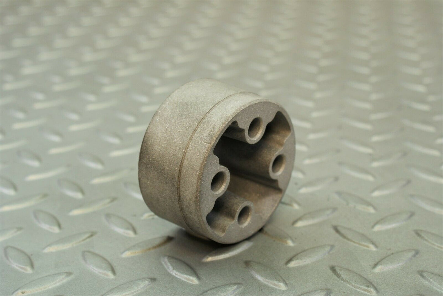 3074 Mercedes-Benz W115 220D Water Pump Spacer 1152050126