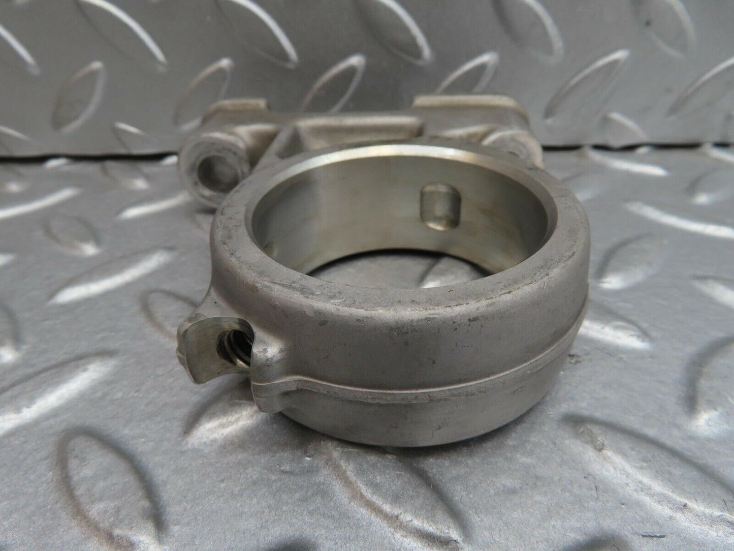 13734 Mercedes-Benz R107 450SL Camshaft Tower Bearing 1160512712
