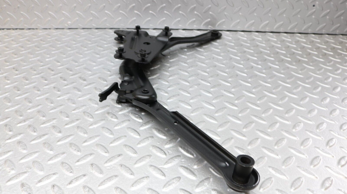 37209 Mercedes-Benz C126 420SEC Coupe Bonnet Hinge Right Side