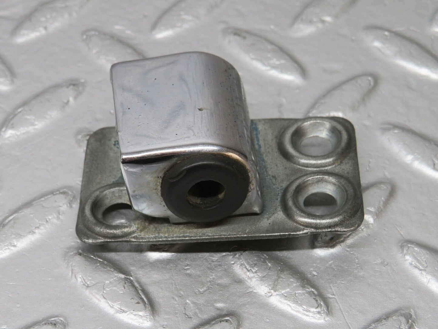 40284 Mercedes-Benz W110 230 Door Lock Latch Right Side
