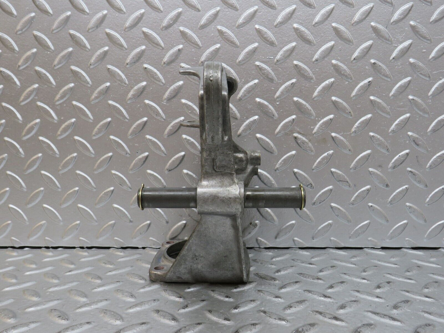 28367 Mercedes-Benz S123 240D Wagon Brake Pedal Bracket 1232940501