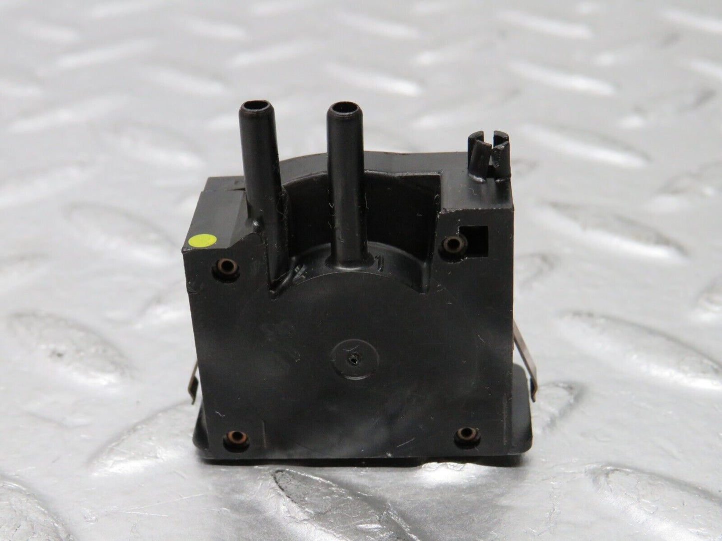 29539 Mercedes-Benz W124 230E  Headlight Level Switch 1248000073 0307650102