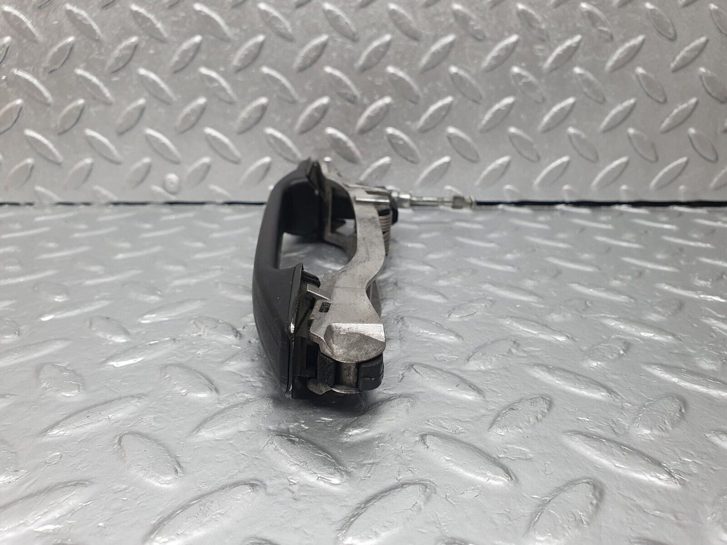 42786 Mercedes-Benz W201 190 Front Right Door Exterior Handle No Key