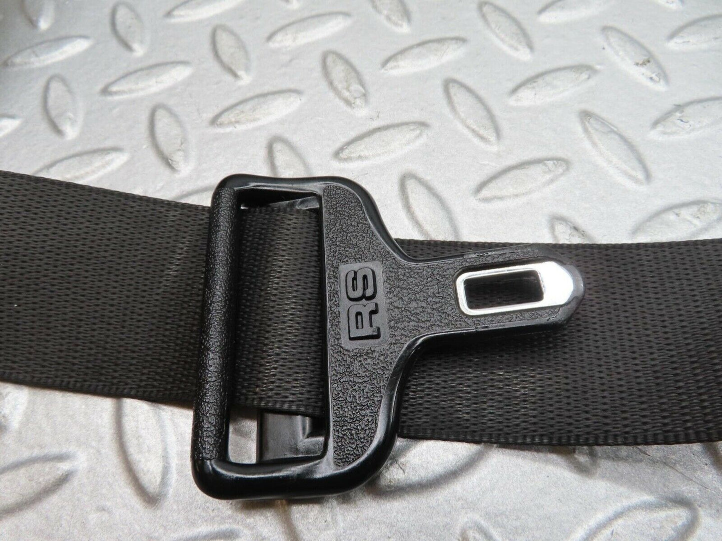 16235 Mercedes-Benz W124 260E Front Right Seat Belt With Buckle 1248600686