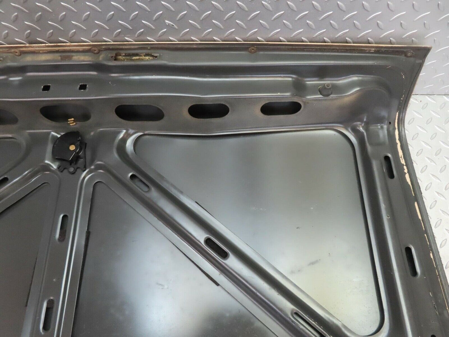 15815 Mercedes-Benz W123 280E Boot Lid Trunk Door