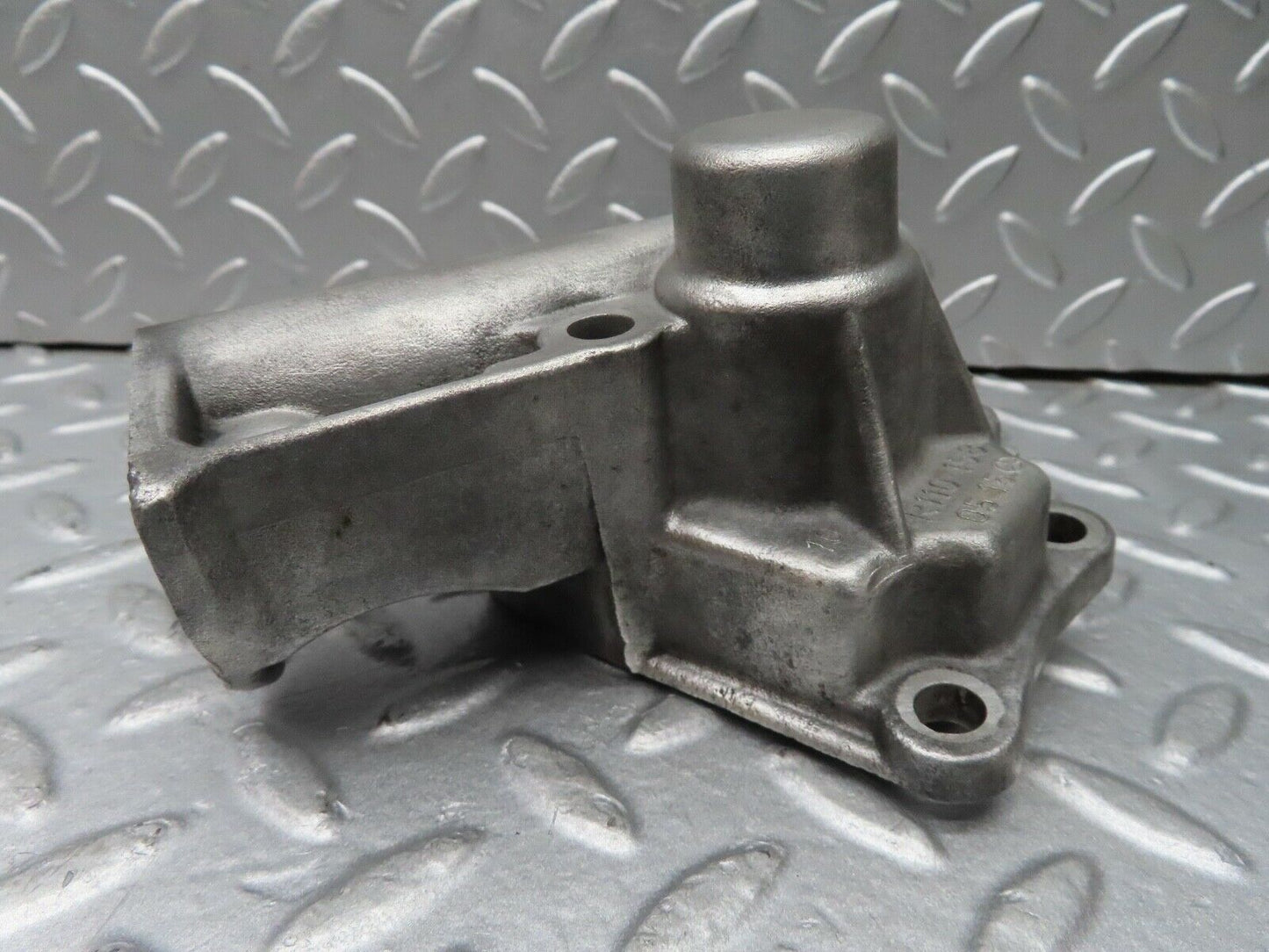 16884 Mercedes-Benz C123 280CE Coupe Ignition Distributor Housing 1101580515