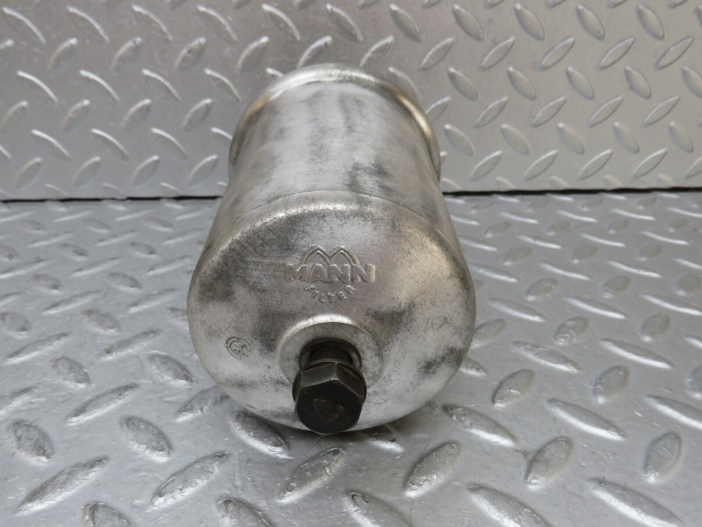 35537 Mercedes-Benz R107 280SL Coupe Oil Filter Housing