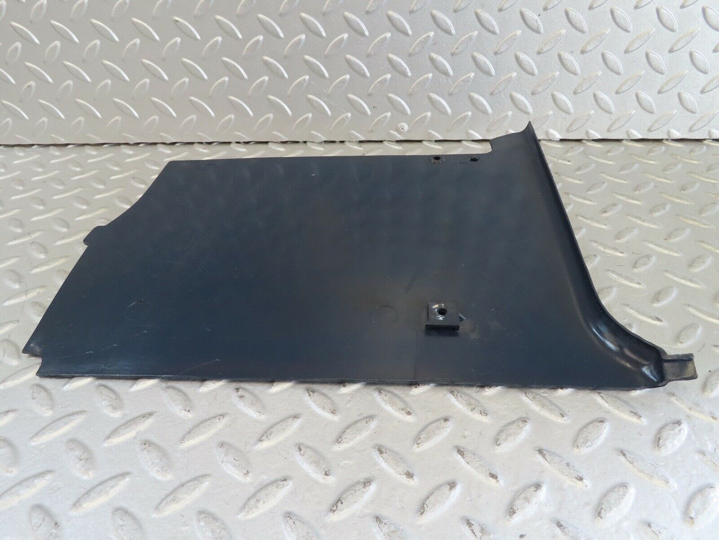 16809 Mercedes-Benz C123 280CE Coupe Front Left Kick Panel Blue 1236880906