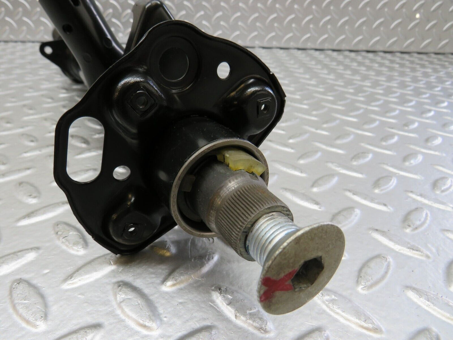 26643 Mercedes-Benz C124 220CE Coupe Steering Column RHD