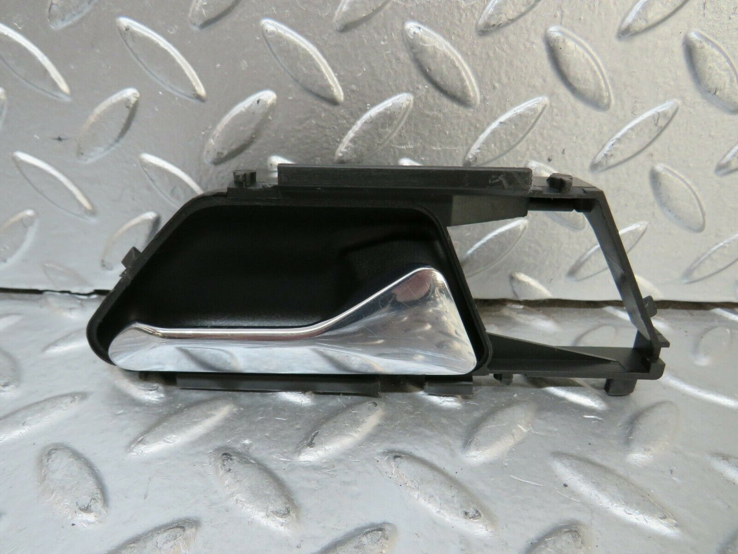 24204 Mercedes-Benz S124 220TE Interior Door Handle Right Side 1247600261