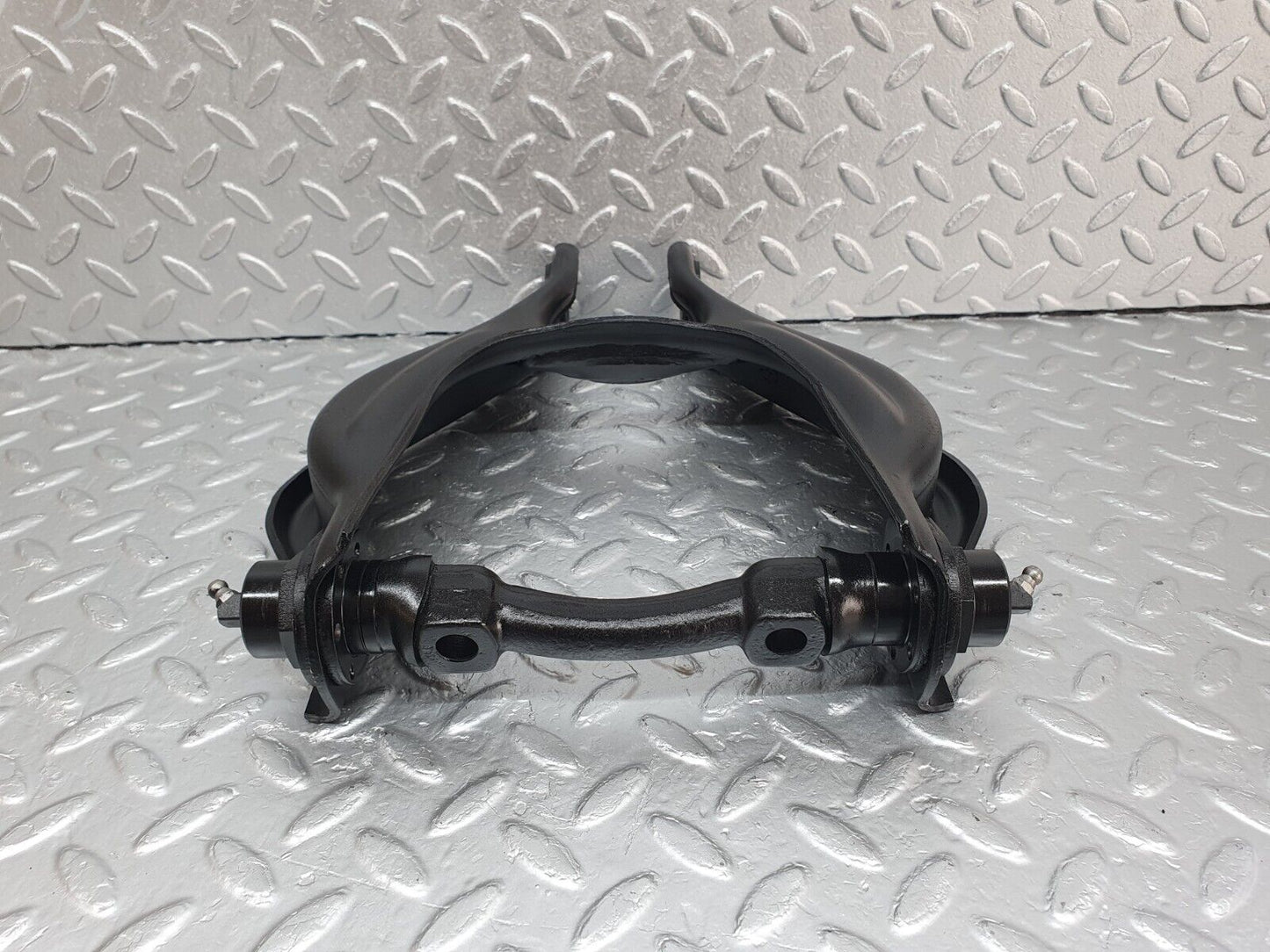 43201 Mercedes-Benz W108 280SE Front Left Upper Control Arm