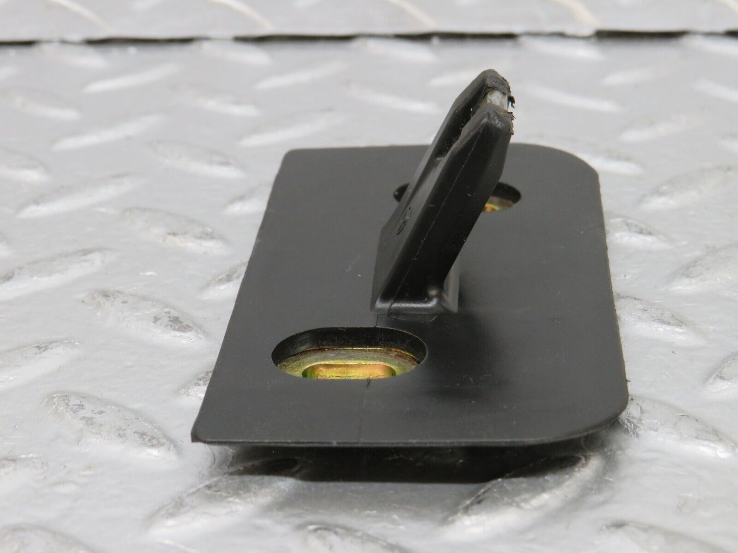 24930 Mercedes-Benz W140 S320 Trunk Lock Latch