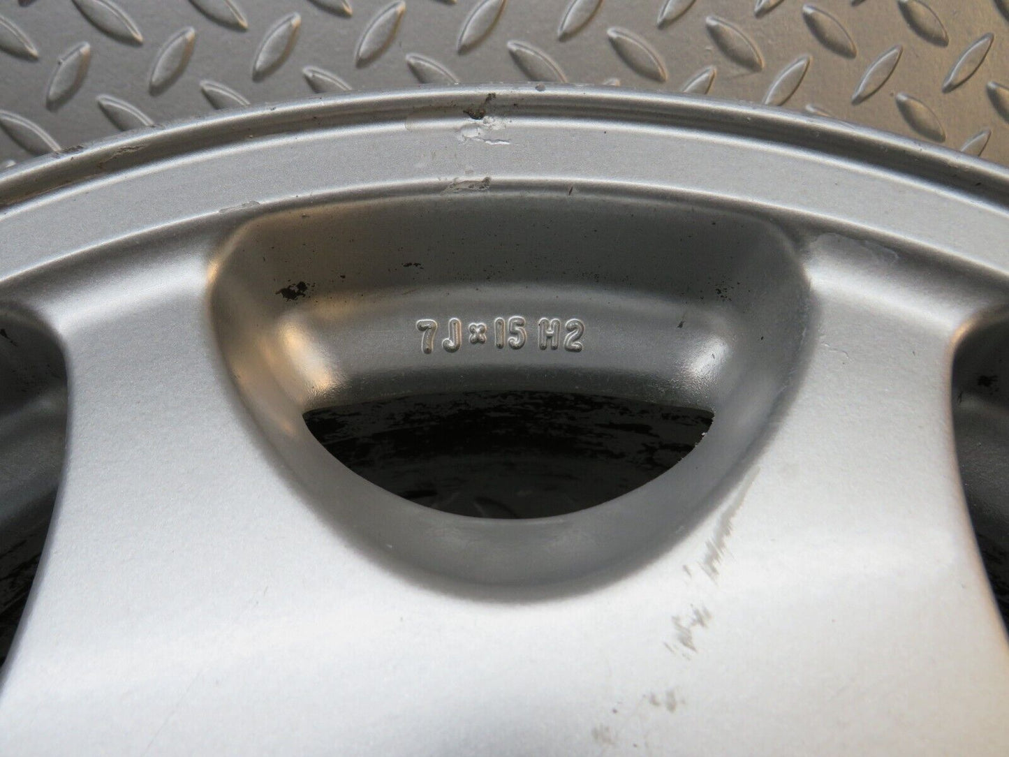 39531 Mercedes-Benz Alloy Wheel 7Jx15H2 ET35