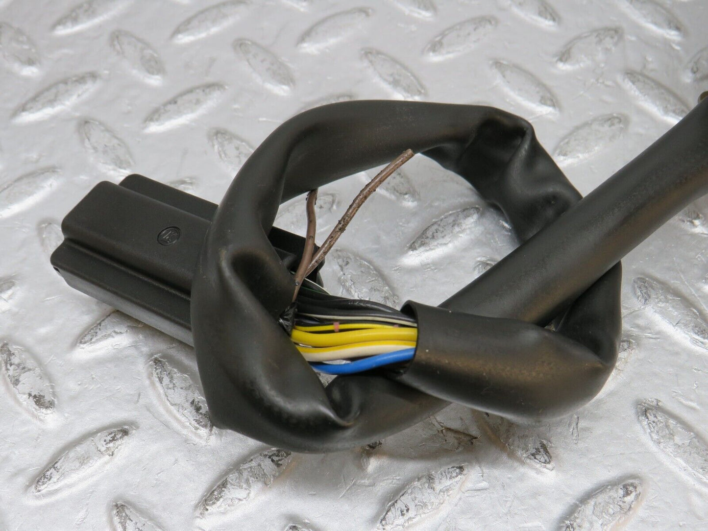 37976 Mercedes-Benz A124 320E Cabriolet Indicator Wiper Stalk 1245451324