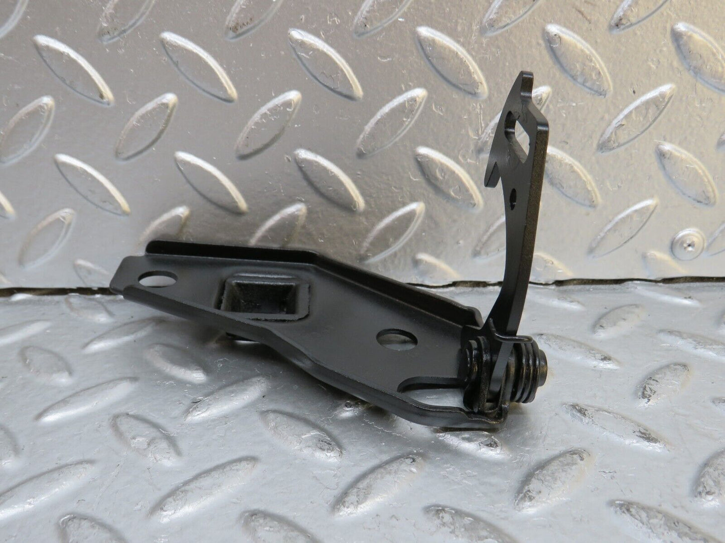 29434 Mercedes-Benz W124 230E Bonnet Release Latch 1248800360