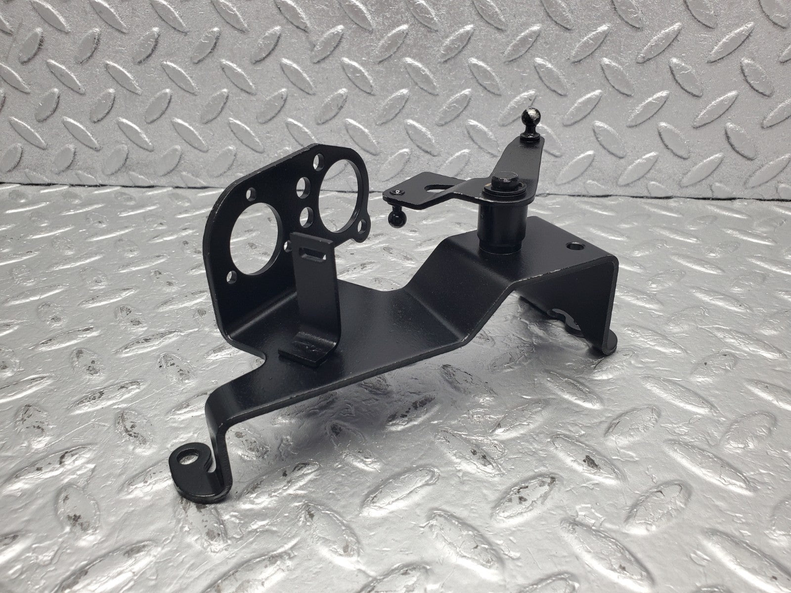 W112 throttle linkage used OEM