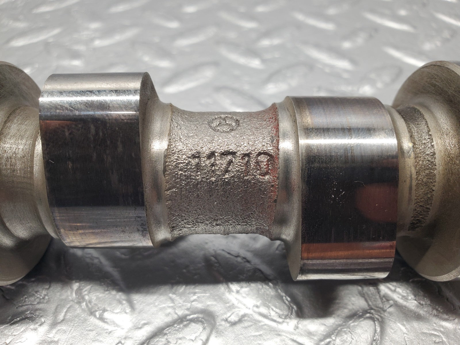 W126 Coupe camshaft left side used OEM