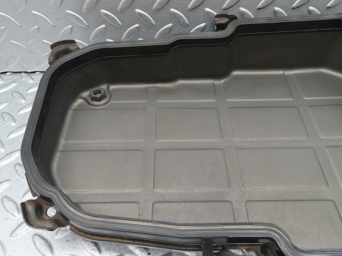 18160 Mercedes-Benz W123 230E Oil Pan Oil Sump