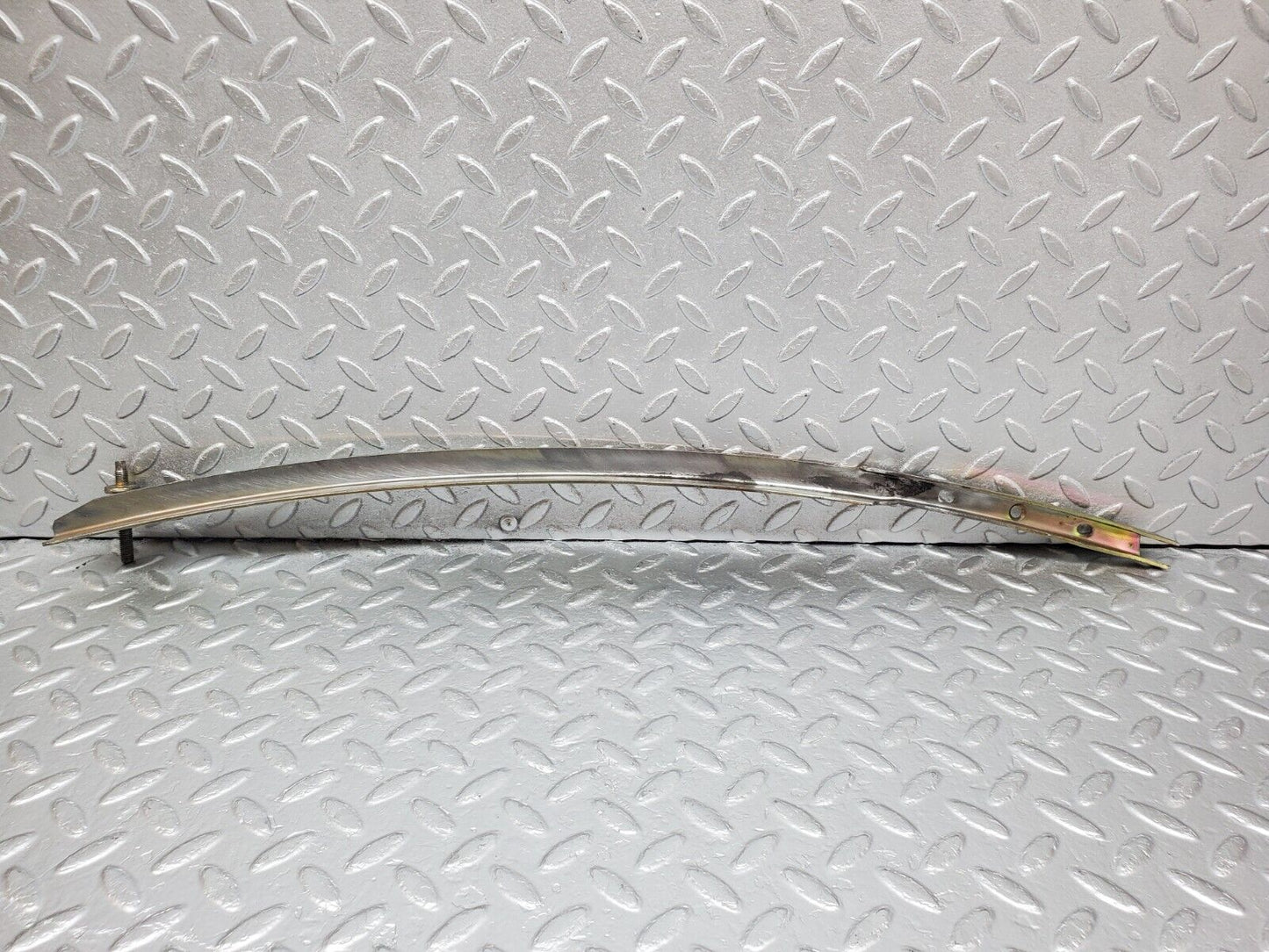 45242 Mercedes-Benz R129 300SL Coupe Left Door Front Window Channel
