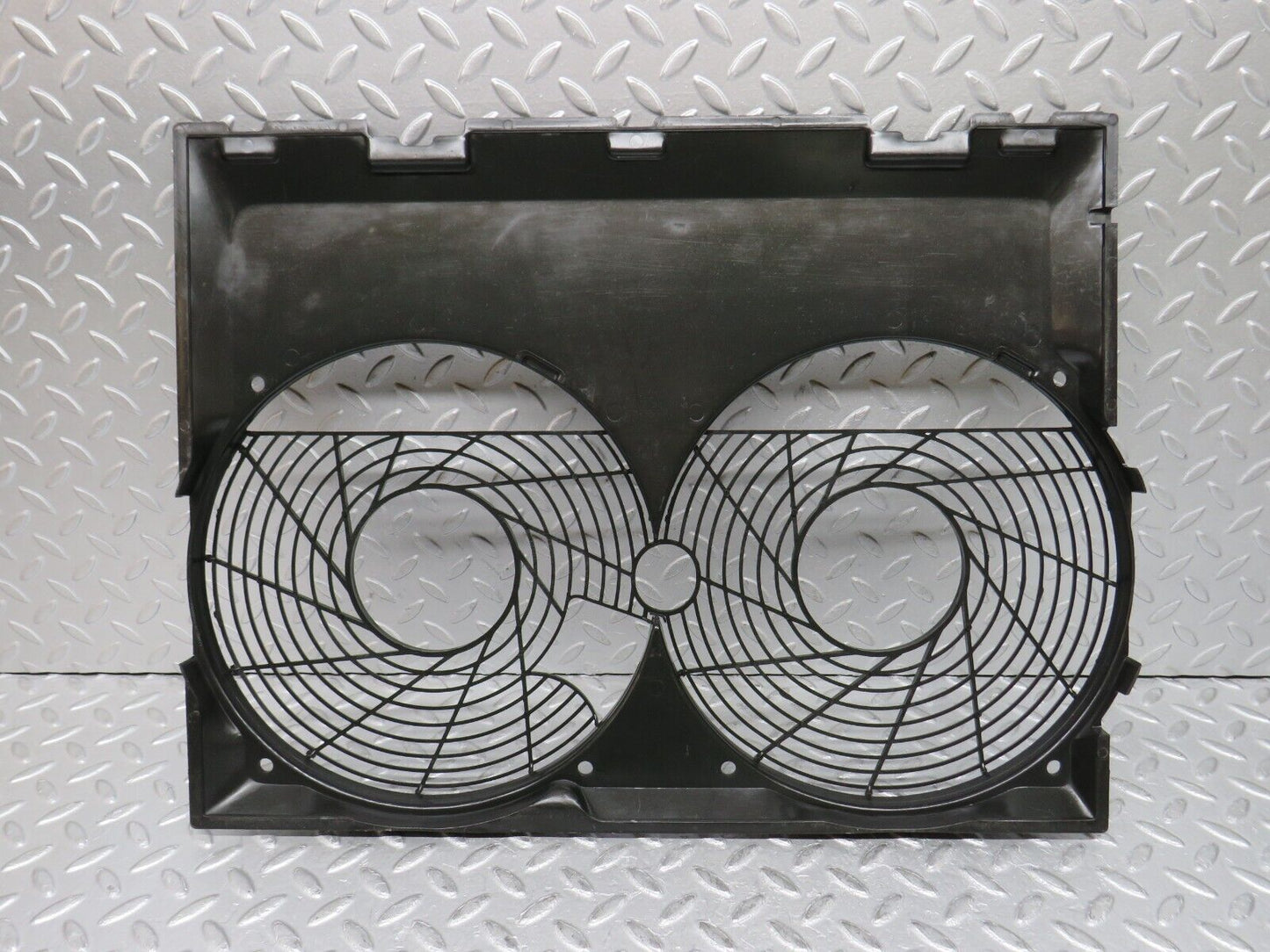37792 Mercedes-Benz A124 320E Cabriolet Radiator Fan Shroud Cover 1245053555