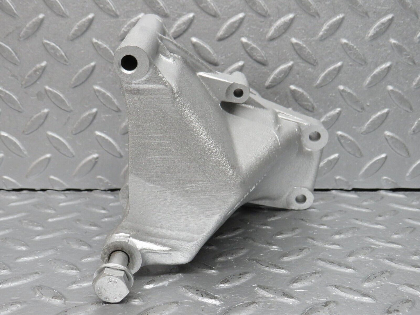 39265 Mercedes-Benz R107 500SL Alternator Generator Bracket 1171550735