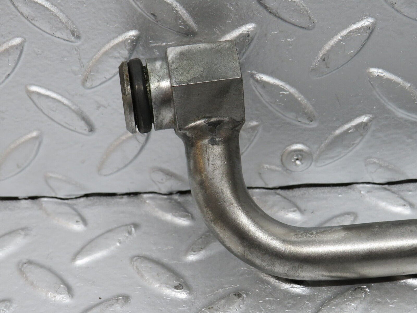 32603 Mercedes-Benz S124 300TE Wagon Air Intake Hose Pipe