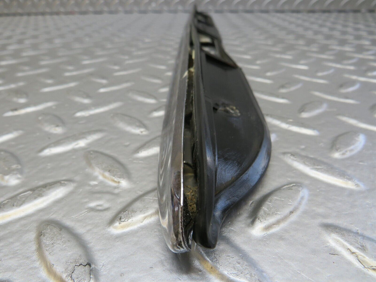 25673 Mercedes-Benz W124 280E Trunk Chrome N. Plate Light Holder 1247580096