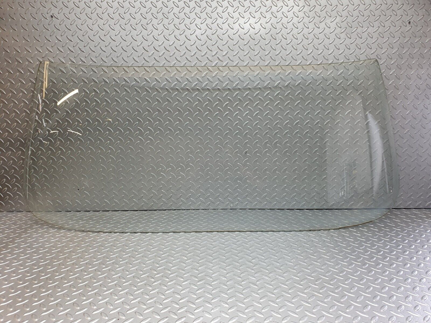 43222 Mercedes-Benz W108 280SE Front Windscreen