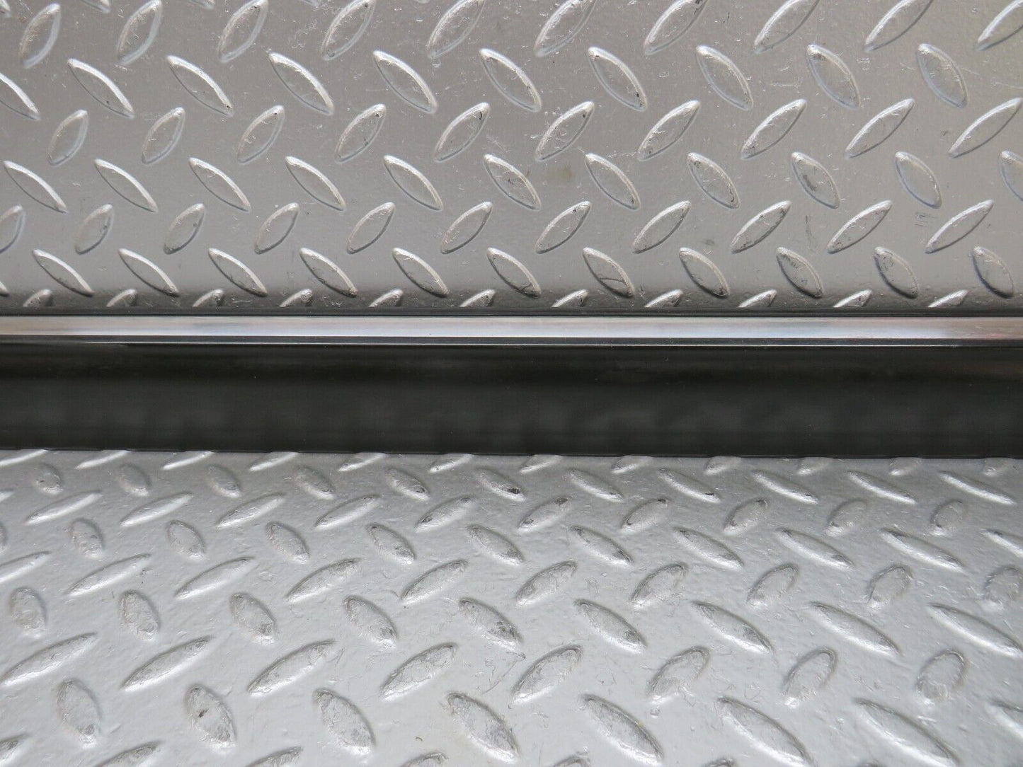 27898 Mercedes-Benz W123 280E Front Right Door Lower Moulding Trim