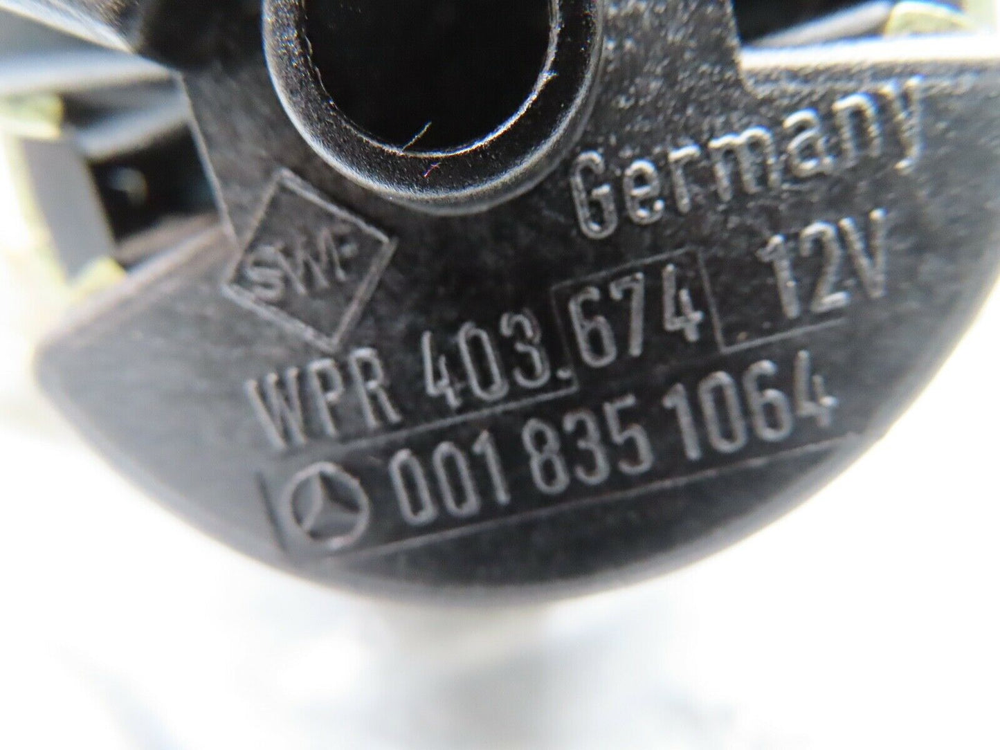17269 Mercedes-Benz R129 300SL Coupe Heating Water Pump 0018351064