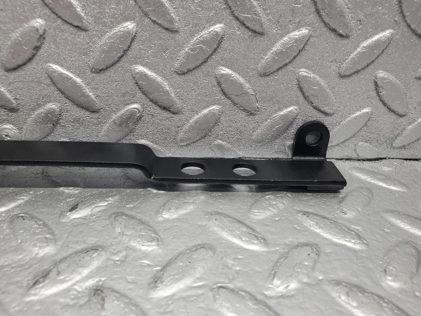 W112 injection distributor block holder plate used OEM