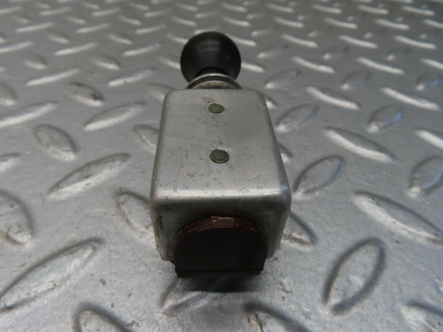 13255 Mercedes-Benz W111 220S Windscreen Wiper Pull Switch 461630