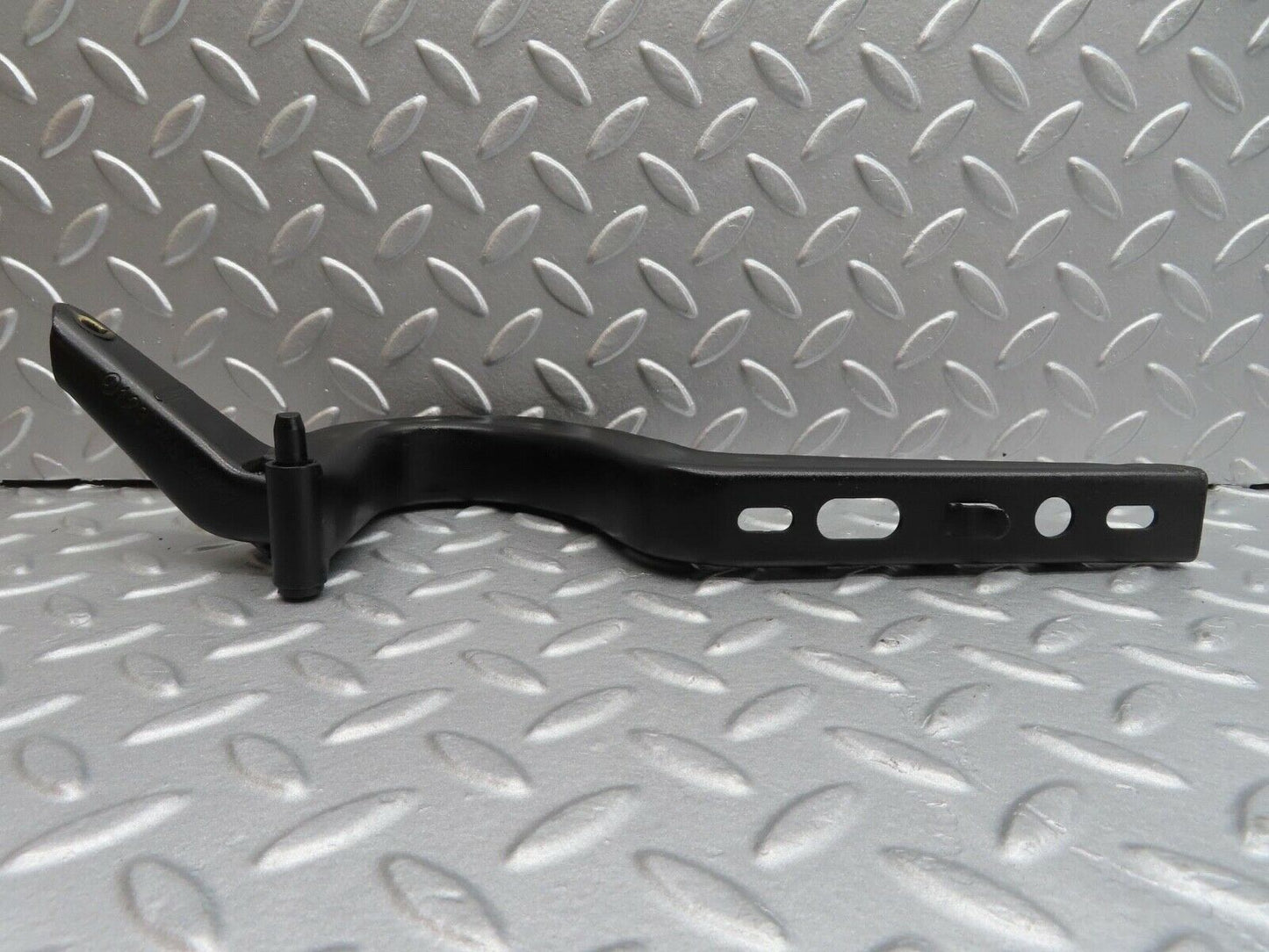 15992 Mercedes-Benz W123 280E Trunk Hinge Right Side 1237500287