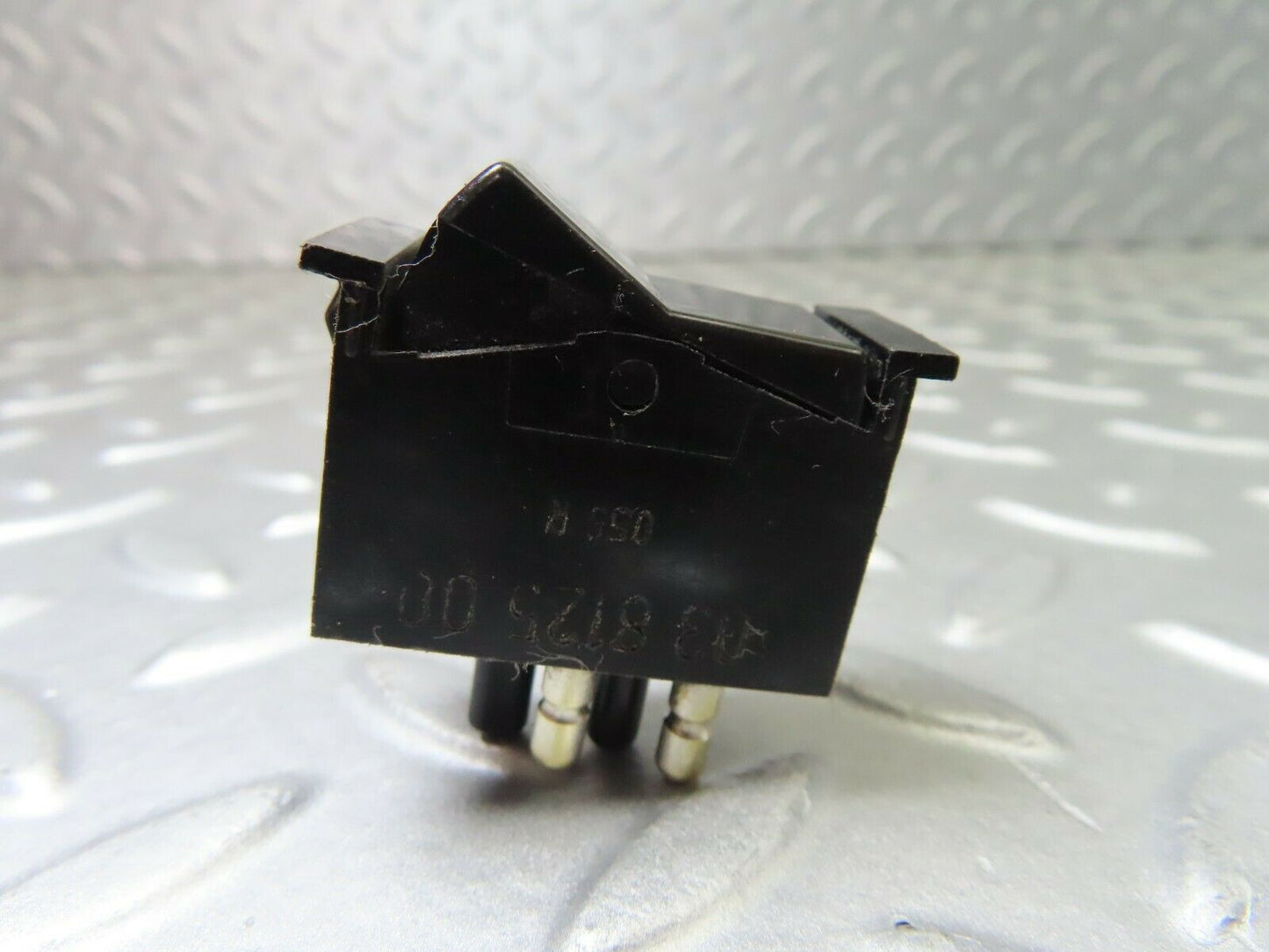 7314 Mercedes-Benz W116 450SE Interior Light Switch 03812500
