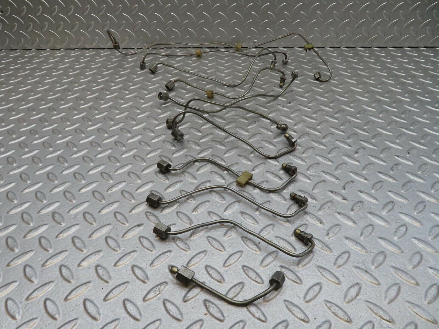 14388 Mercedes-Benz W116 350SE Fuel Line Hose Set