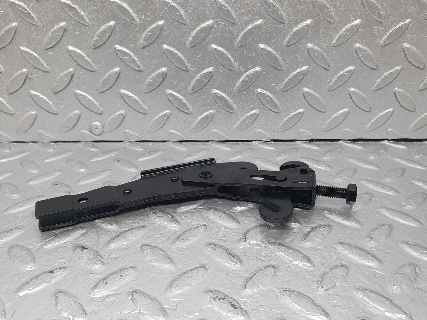 43635 Mercedes-Benz C126 380SEC Coupe Handbrake Adjusting Handbrake Regulator