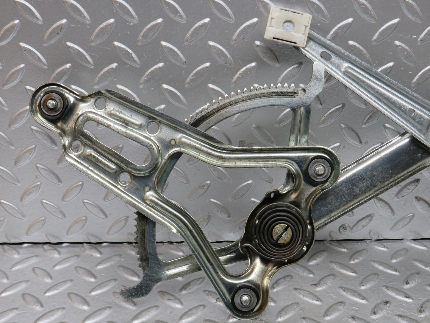 27674 Mercedes-Benz S124 300TE Wagon Front Left Power Window Regulator