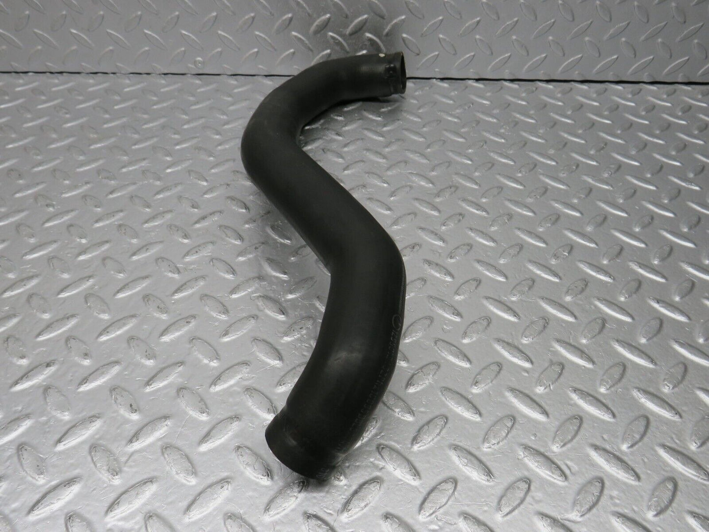 39588 Mercedes-Benz R129 320SL Coupe Radiator Lower Hose Pipe 1295012482