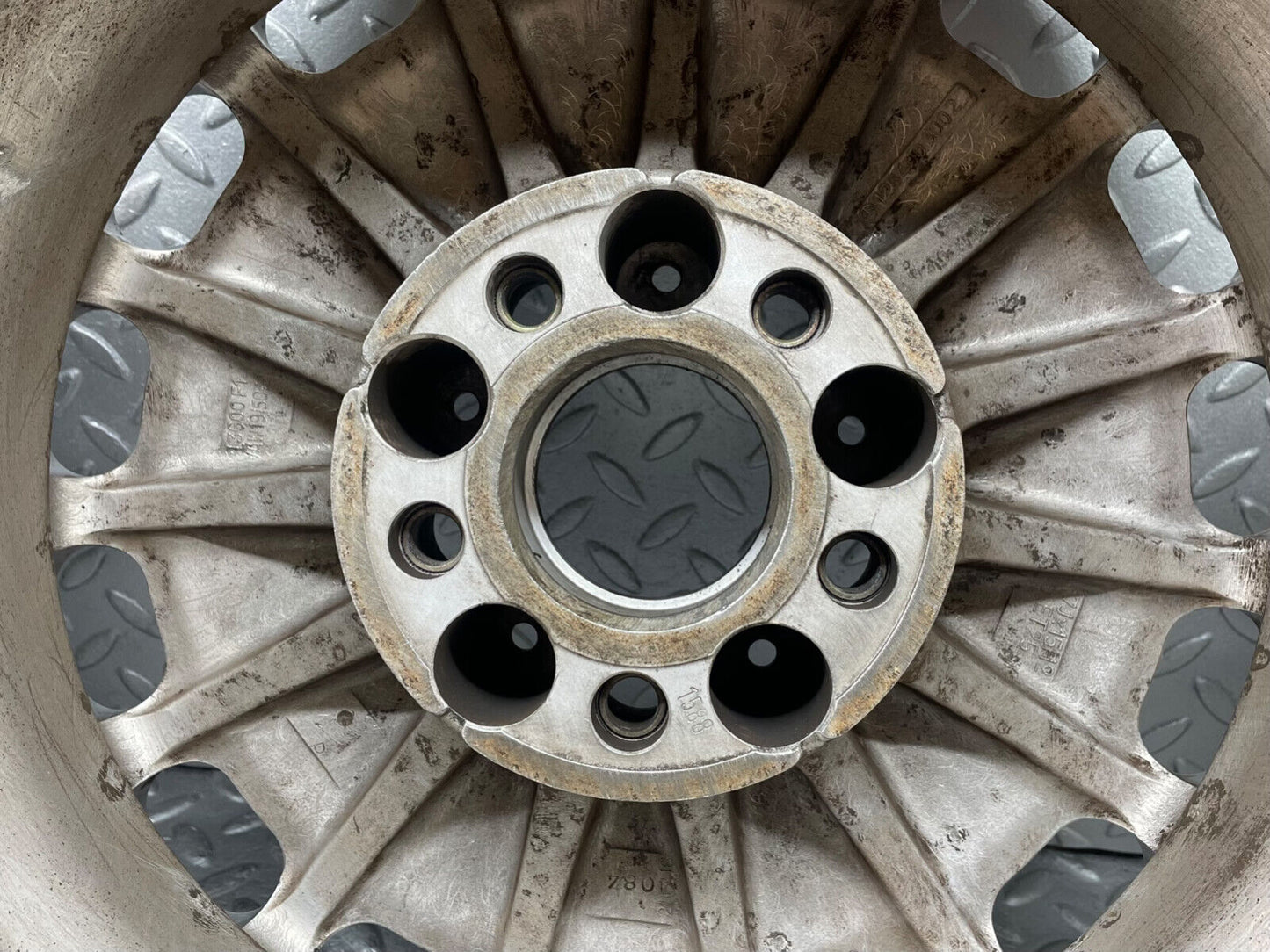35879 Mercedes-Benz Alloy Wheel Set 7Jx15 H2 ET25 1264003002