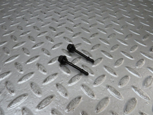 27057 Mercedes-Benz W123 280E Windscreen Washer Nozzle Pair